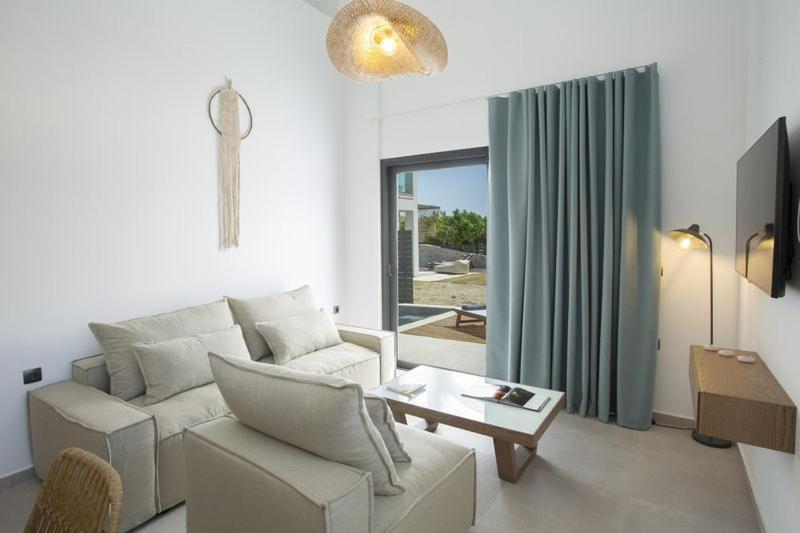 Seascape Villas Vassiliki - Beachfront Villas Екстериор снимка