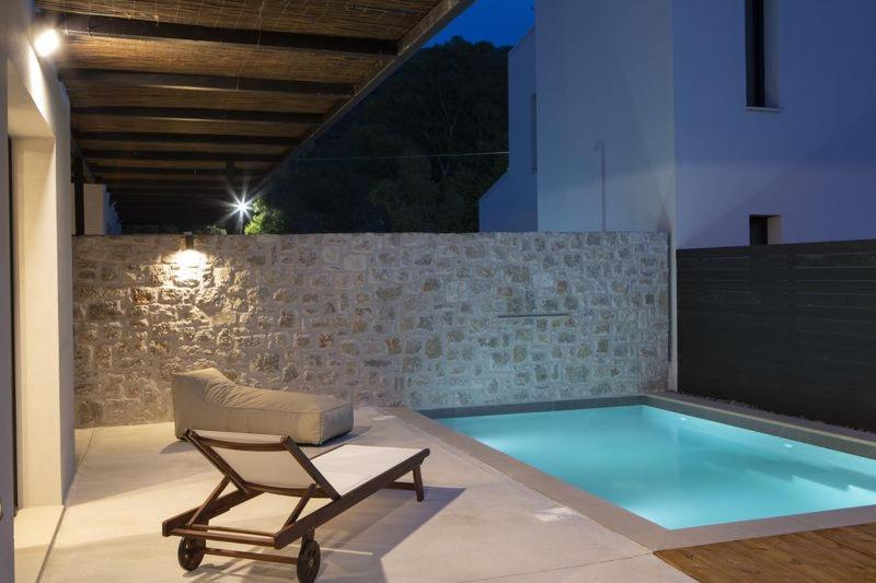 Seascape Villas Vassiliki - Beachfront Villas Екстериор снимка