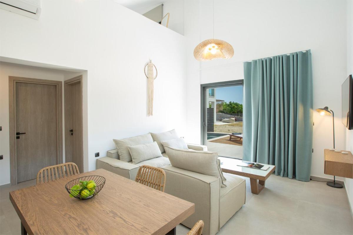 Seascape Villas Vassiliki - Beachfront Villas Екстериор снимка